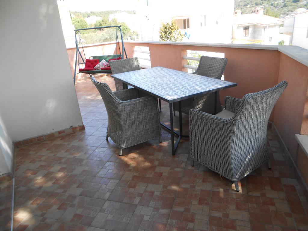 Apartments Luvi Τρογκίρ Δωμάτιο φωτογραφία